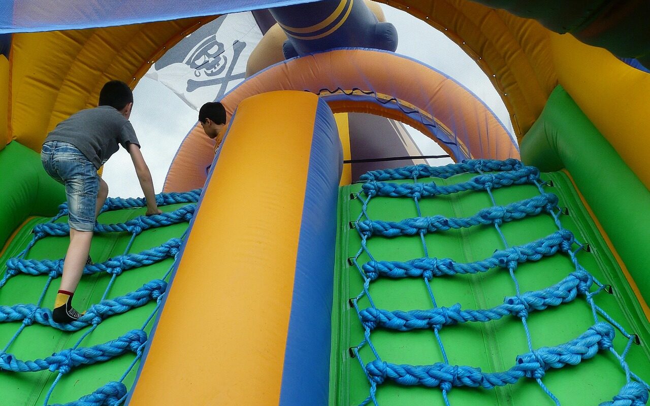 Springkussen huren 't Harde